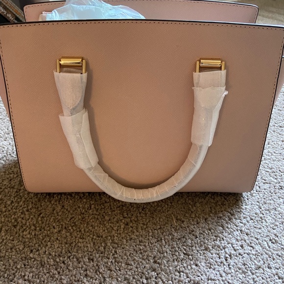 Michael Kors Selma Mini Purse - Picture 2 of 8